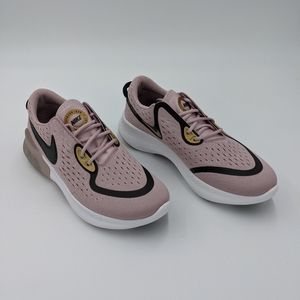 Brand new women's nike Joyride Run. Size 7.5